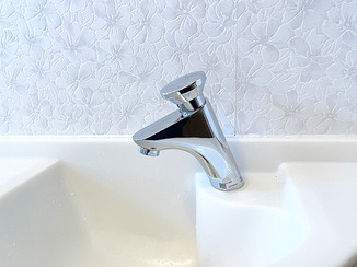 小工事 水漏れの不安を解消したトイレの水栓